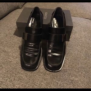 Gucci calf leather loafers